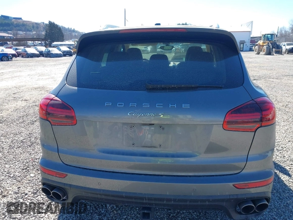 2017 Porsche Cayenne S z VIN WP1AB2A27HLA53653, wystawiony jako IAAI lot #41439419 z przebiegiem 100 740 mil mil oraz . Historia ofert i sprzedaży dostępna na DreamBid. Obrazek 16.