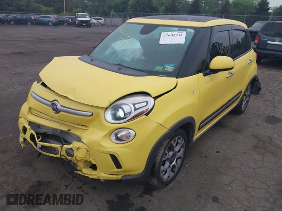 2014 FIAT 500L Trekking z VIN ZFBCFADH1EZ015579, wystawiony jako IAAI lot #42601733 z przebiegiem 185 909 mil mil oraz . Historia ofert i sprzedaży dostępna na DreamBid. Obrazek 18.