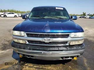2001 Chevrolet Suburban LS with VIN 3GNEC16T51G222493, listed as a Copart auction lot 64689834 with 0 mi miles and Salvage Title. Bid and sale history available at carsss.com. Image 5.