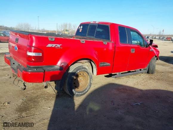 2006 Ford F-150 STX with VIN 1FTRX04WX6KB68730, listed as a IAAI auction lot 41435239 with 191,259 mi miles. Bid and sale history available at carsss.com. Image 4.