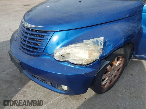 2009 Chrysler PT Cruiser Touring with VIN 3A8FY58939T607540, listed as a IAAI auction lot 42099370 with 186,427 mi miles. Bid and sale history available at carsss.com. Image 6.