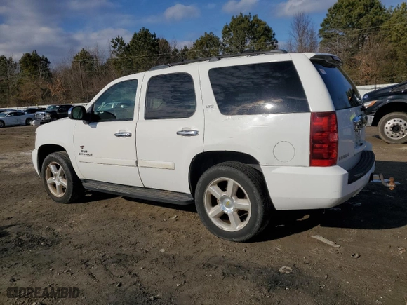 2008 Chevrolet Tahoe LTZ with VIN 1GNFK13038J105926, listed as a Copart auction lot 41866075 with 265,130 mi miles and Clean Title. Bid and sale history available at carsss.com. Image 2.