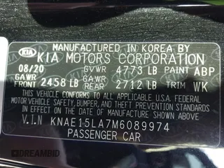 2021 Kia Stinger GT-Line with VIN KNAE15LA7M6089974, listed as a IAAI auction lot 41488366 with 70,305 mi miles. Bid and sale history available at carsss.com. Image 9.