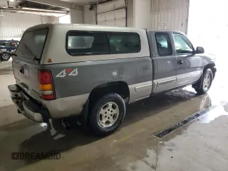 2002 Chevrolet Silverado 1500 LS with VIN 2GCEK19V821363383, listed as a Copart auction lot 54350055 with 174,589 mi miles and Salvage Title. Bid and sale history available at carsss.com. Image 3.