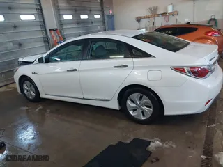 2014 Hyundai Sonata Hybrid with VIN KMHEC4A42EA117405, listed as a IAAI auction lot 41157185 with 74,225 mi miles. Bid and sale history available at carsss.com. Image 13.