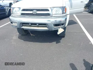 2000 Toyota 4Runner SR5 with VIN JT3GN86R1Y0166533, listed as a IAAI auction lot 42103772 with 279,272 mi miles and . Bid and sale history available at DreamBid. Image 6.