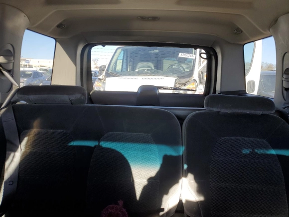 2002 Ford Explorer XLT with VIN 1FMZU63KX2UD18811, listed as a Copart auction lot 84105904 with 163,306 mi miles and Salvage Title. Bid and sale history available at DreamBid. Image 10.