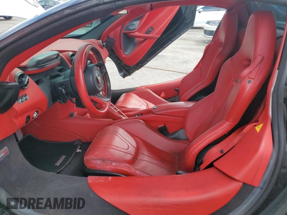 2022 McLaren 720S z VIN SBM14FCA4NW006444, wystawiony jako Copart lot #45854525 z przebiegiem Nie podano mil oraz Szkody całkowita. Historia ofert i sprzedaży dostępna na DreamBid. Obrazek 7.