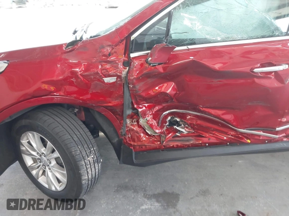2024 Cadillac XT5 FWD Luxury with VIN 1GYKNAR42RZ738679, listed as a IAAI auction lot 42355530 with 14,660 mi miles and . Bid and sale history available at DreamBid. Image 6.