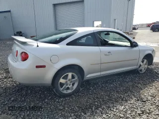 2007 Chevrolet Cobalt LT z VIN 1G1AL15F177136792, wystawiony jako Copart lot #54269825 z przebiegiem 206 745 mil mil oraz Szkoda całkowita • Salvage title. Historia ofert i sprzedaży dostępna na DreamBid. Obrazek 3.
