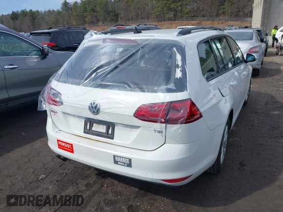 2017 Volkswagen Golf SportWagen S with VIN 3VWA17AUXHM500846, listed as a IAAI auction lot 41767974 with 91,077 mi miles. Bid and sale history available at carsss.com. Image 4.