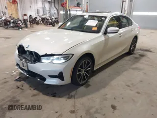 2021 BMW 3 Series 330i xDrive with VIN 3MW5R7J01M8C07735, listed as a IAAI auction lot 41570956 with 70,915 mi miles and . Bid and sale history available at carsss.com. Image 22.