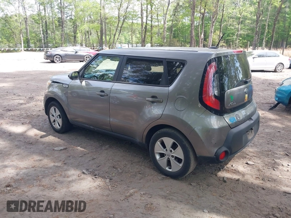 2015 Kia Soul with VIN KNDJN2A29F7234574, listed as a IAAI auction lot 42081941 with 148,834 mi miles and . Bid and sale history available at DreamBid. Image 3.