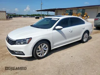 2018 Volkswagen Passat SE with VIN 1VWBA7A32JC039113, listed as a Copart auction lot 61800525 with 19,788 mi miles and Clean title. Bid and sale history available at DreamBid. Image 1.