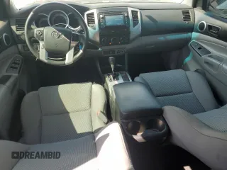 2014 Toyota Tacoma PreRunner z VIN 3TMKU4HN3EM041358, wystawiony jako Copart lot #44495705 z przebiegiem 78 409 mil mil oraz Czysty tytuł • Clean title. Historia ofert i sprzedaży dostępna na DreamBid. Obrazek 8.