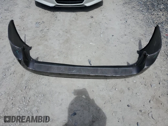 2015 Toyota Sienna XLE with VIN 5TDYK3DCXFS668851, listed as a Copart auction lot 60452005 with 205,549 mi miles and Salvage title. Bid and sale history available at DreamBid. Image 13.