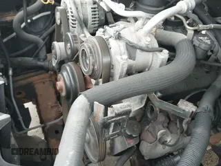 2013 Chevrolet Silverado 1500 Work Truck z VIN 1GCNCPEX8DZ190353, wystawiony jako IAAI lot #42212981 z przebiegiem 167 673 mil mil oraz . Historia ofert i sprzedaży dostępna na DreamBid. Obrazek 19.