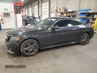 2021 Mercedes-Benz C 300 z VIN W1KWJ8EB5MG070371, wystawiony jako Copart lot #55739105 z przebiegiem 46 947 mil mil oraz Szkoda całkowita • Salvage title. Historia ofert i sprzedaży dostępna na DreamBid. Obrazek 1.