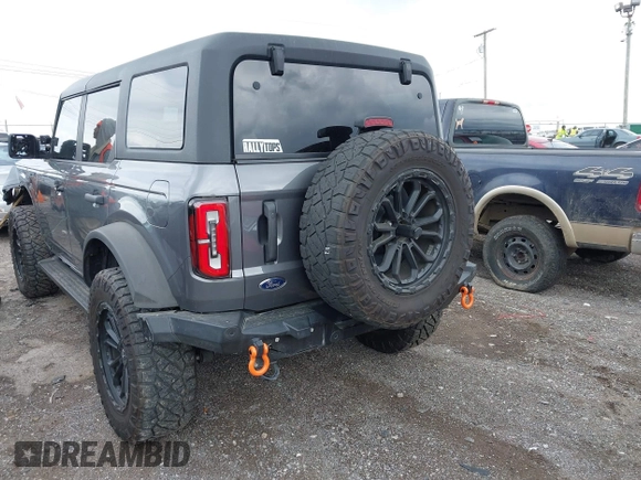 2022 Ford Bronco with VIN 1FMEE5DP4NLA83591, listed as a IAAI auction lot 42016765 with 40,554 mi miles. Bid and sale history available at carsss.com. Image 3.