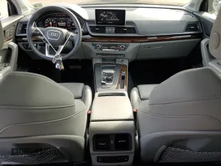 2020 Audi Q5 Prestige with VIN WA1CNAFY7L2030679, listed as a Copart auction lot 69917644 with 81,614 mi miles and Salvage title. Bid and sale history available at DreamBid. Image 8.