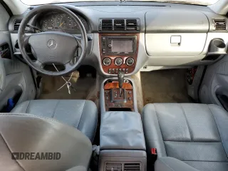 2003 Mercedes-Benz M-Class 3.7L with VIN 4JGAB57E33A421993, listed as a Copart auction lot 71800334 with 210,086 mi miles and Salvage Title. Bid and sale history available at carsss.com. Image 8.