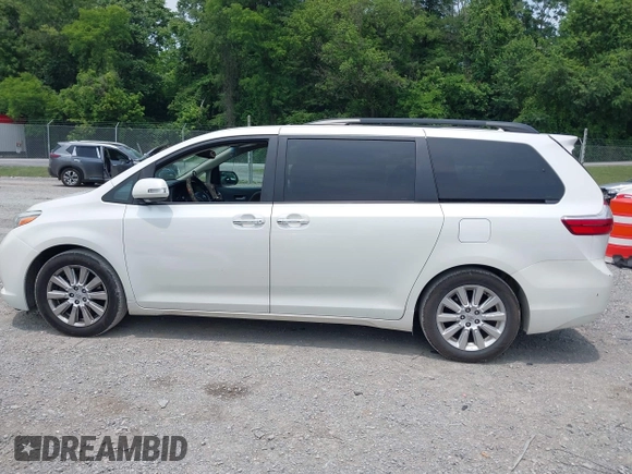 2015 Toyota Sienna XLE with VIN 5TDYK3DC3FS586329, listed as a IAAI auction lot 42496805 with 132,828 mi miles and . Bid and sale history available at DreamBid. Image 14.