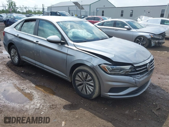 2019 Volkswagen Jetta S with VIN 3VWC57BUXKM249152, listed as a IAAI auction lot 42170262 with 86,735 mi miles and . Bid and sale history available at DreamBid. Image 1.