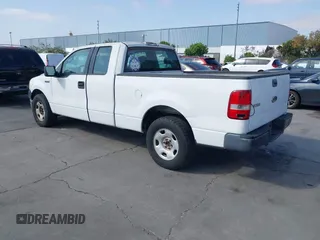 2006 Ford F-150 XLT with VIN 1FTPX125X6KD32131, listed as a IAAI auction lot 42450582 with 259,423 mi miles and . Bid and sale history available at DreamBid. Image 3.