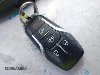2014 Ford Fusion Titanium с VIN 3FA6P0K93ER177463, выставлен на аукционе IAAI как лот 42450617 с пробегом 173 064 миль миль и . История ставок и продаж доступна на DreamBid. Изображение 11.