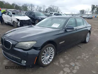 2010 BMW 7 Series 750Li с VIN WBAKB8C51ACY63184, выставлен на аукционе IAAI как лот 41495351 с пробегом 145 463 миль миль и . История ставок и продаж доступна на DreamBid. Изображение 2.
