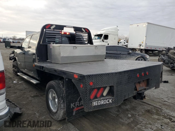 2020 Ram 3500 Tradesman with VIN 3C63RRGL8LG215835, listed as a Copart auction lot 43729025 with 222,314 mi miles and Salvage Title. Bid and sale history available at carsss.com. Image 2.