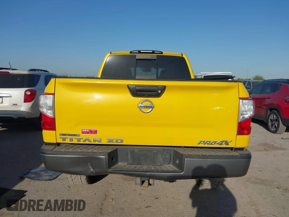 2016 Nissan Titan SL z VIN 1N6BA1F48GN500066, wystawiony jako IAAI lot #41857911 z przebiegiem 133 303 mil mil oraz . Historia ofert i sprzedaży dostępna na DreamBid. Obrazek 16.