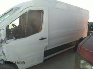 2024 Ford Transit Cargo with VIN 1FTBR1C82RKA26803, listed as a IAAI auction lot 40440250 with 1,197 mi miles and . Bid and sale history available at DreamBid. Image 14.