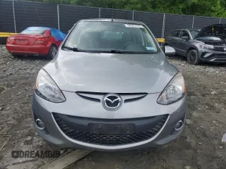 2013 Mazda 2 Touring z VIN JM1DE1LZ7D0153662, wystawiony jako Copart lot #58562435 z przebiegiem 109 329 mil mil oraz Szkoda całkowita • Salvage title. Historia ofert i sprzedaży dostępna na DreamBid. Obrazek 5.