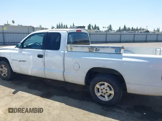2001 Dodge Dakota с VIN 1B7GL22X91S188051, выставлен на аукционе IAAI как лот 40048902 с пробегом 304 305 миль миль и . История ставок и продаж доступна на DreamBid. Изображение 14.