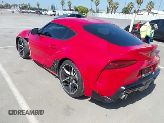 2022 Toyota Supra 3.0 with VIN WZ1DB0C05NW050860, listed as a IAAI auction lot 42093290 with 29,726 mi miles and . Bid and sale history available at DreamBid. Image 3.