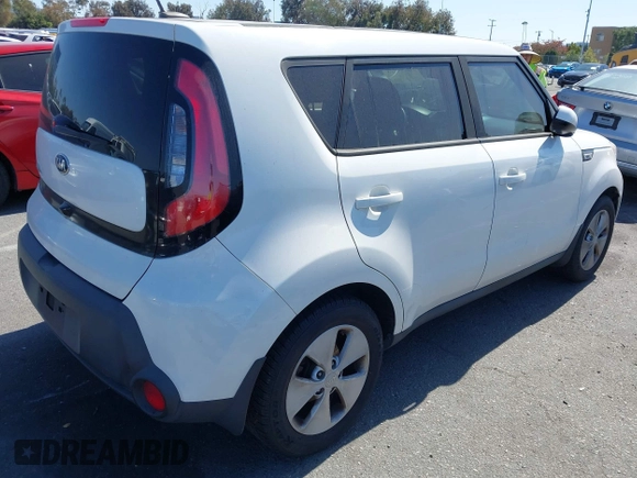 2016 Kia Soul z VIN KNDJN2A27G7324713, wystawiony jako IAAI lot #42394773 z przebiegiem 165 083 mil mil oraz . Historia ofert i sprzedaży dostępna na DreamBid. Obrazek 4.