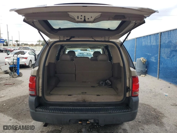 2005 Ford Explorer XLS with VIN 1FMZU62K65ZA66399, listed as a Copart auction lot 43986495 with 44,532 mi miles and Salvage Title. Bid and sale history available at carsss.com. Image 6.