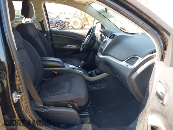 2012 Dodge Journey SXT z VIN 3C4PDCBG0CT290763, wystawiony jako IAAI lot #42553350 z przebiegiem 152 943 mil mil oraz . Historia ofert i sprzedaży dostępna na DreamBid. Obrazek 5.