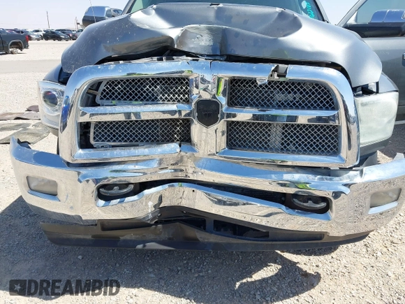 2013 Ram 2500 Laramie Longhorn с VIN 3C6UR5GL3DG615364, выставлен на аукционе IAAI как лот 42022183 с пробегом 228 113 миль миль и . История ставок и продаж доступна на DreamBid. Изображение 6.