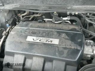 2010 Honda Pilot Touring with VIN 5FNYF3H94AB022723, listed as a IAAI auction lot 42378211 with 326,338 mi miles and . Bid and sale history available at DreamBid. Image 23.