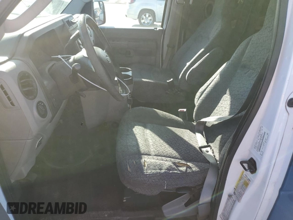 2014 Ford Econoline Cargo with VIN 1FTNS2EL3EDA22315, listed as a Copart auction lot 50365545 with 198,070 mi miles and Salvage Title. Bid and sale history available at DreamBid. Image 7.