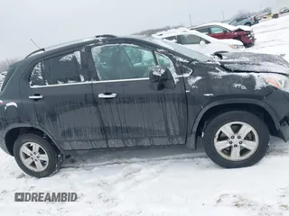 2019 Chevrolet Trax LT with VIN KL7CJPSB6KB925985, listed as a IAAI auction lot 41355118 with 64,054 mi miles. Bid and sale history available at carsss.com. Image 13.