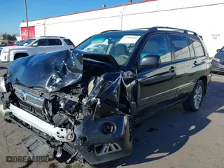 2007 Toyota Highlander Hybrid w/3rd Row with VIN JTEEW21A370043860, listed as a IAAI auction lot 41399409 with 174,570 mi miles. Bid and sale history available at carsss.com. Image 17.