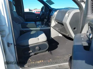 2004 Ford F-150 XLT with VIN 1FTPW14554KB30763, listed as a IAAI auction lot 41691684 with 200,618 mi miles. Bid and sale history available at carsss.com. Image 5.