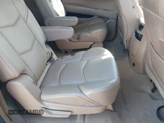 2015 Cadillac Escalade ESV Platinum z VIN 1GYS4UKJ3FR564718, wystawiony jako IAAI lot #41085166 z przebiegiem Nie podano mil oraz . Historia ofert i sprzedaży dostępna na DreamBid. Obrazek 8.