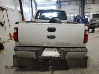 2008 Ford Super Duty F-250 SRW XL with VIN 1FTSX21Y08EB35014, listed as a Copart auction lot 86921214 with 165,316 mi miles and Clean Title. Bid and sale history available at carsss.com. Image 6.