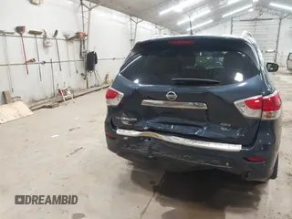 2016 Nissan Pathfinder Platinum with VIN 5N1AR2MM1GC635218, listed as a IAAI auction lot 42091411 with 185,691 mi miles. Bid and sale history available at carsss.com. Image 16.