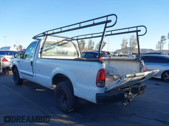 2004 Ford Super Duty F-250 XL with VIN 1FTNF20L54EC99861, listed as a IAAI auction lot 41301229 with 320,407 mi miles. Bid and sale history available at carsss.com. Image 3.