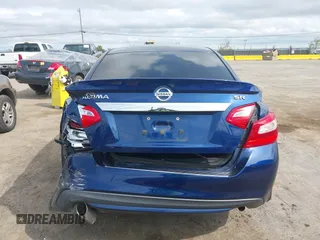 2016 Nissan Altima SR with VIN 1N4AL3AP2GC264800, listed as a IAAI auction lot 41968704 with 141,992 mi miles and . Bid and sale history available at carsss.com. Image 17.